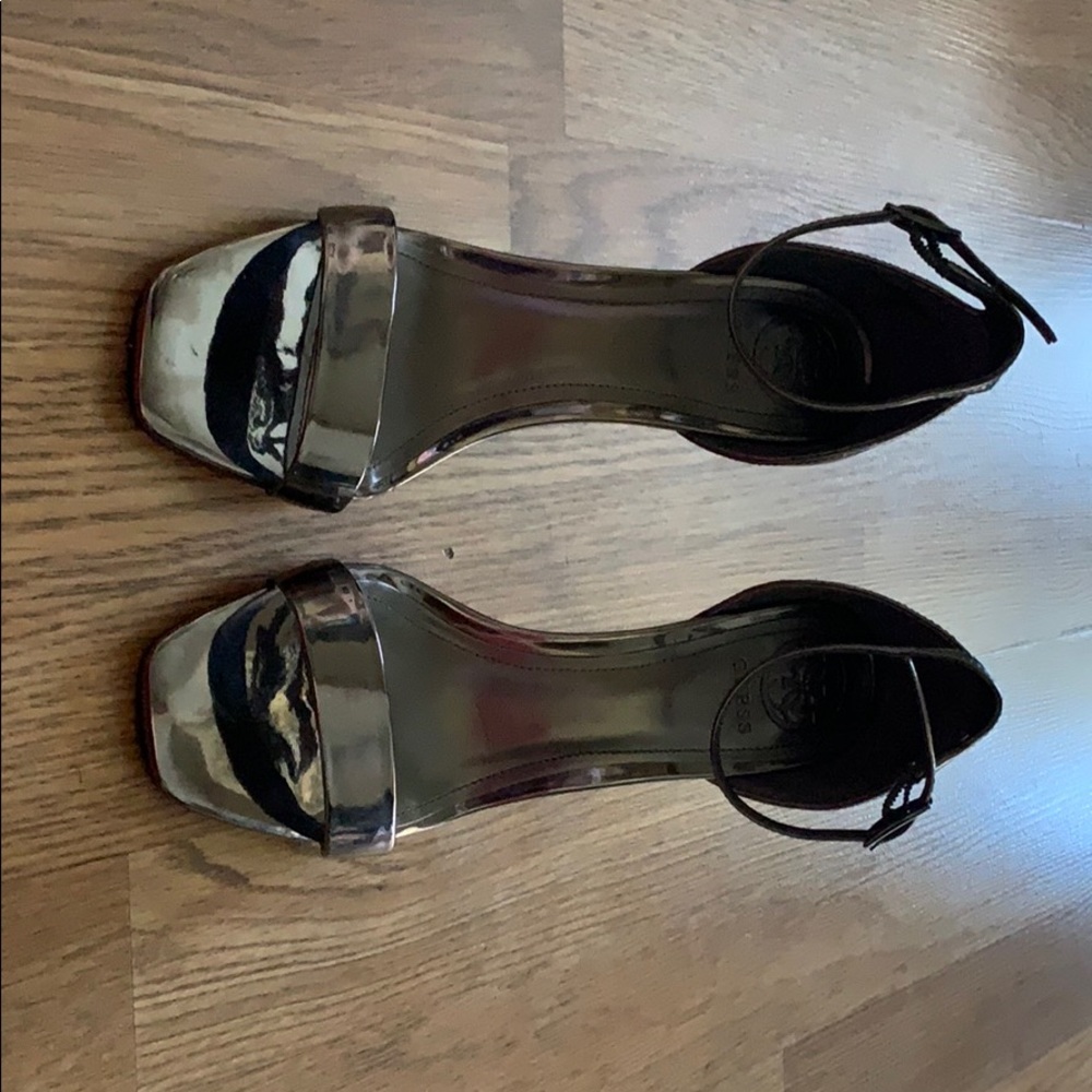 Bronze/Platinum open-toed Guess heels